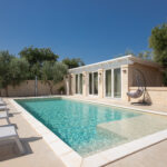 villa con piscina privata a Ostuni